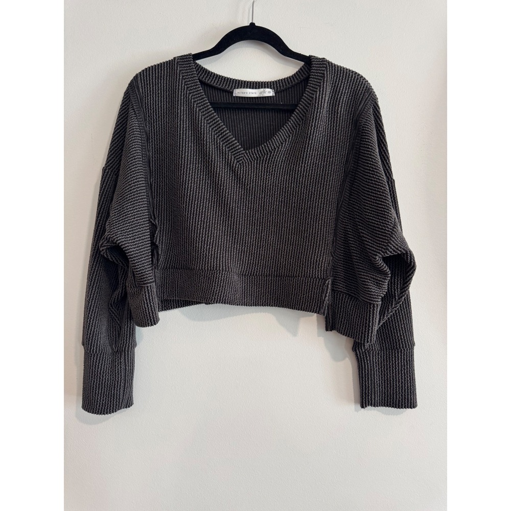 Altar'd State V-Neck Ribbed Cropped Sweater Womens XS Charcoal Grey Raw Seam